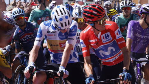 Mas remporte la 9e étape et conforte son maillot rouge