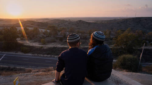 Des Israéliens pénètrent dans Gaza pour en demander la réoccupation