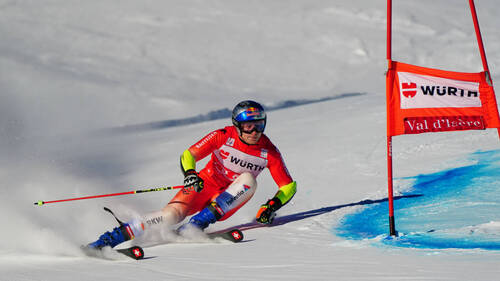 Val d'Isère: Trois Suisses dans le top 7, Brennsteiner en tête
