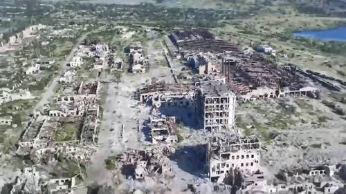 Ukraine: Donetsk et Lougansk passeraient en mains russes