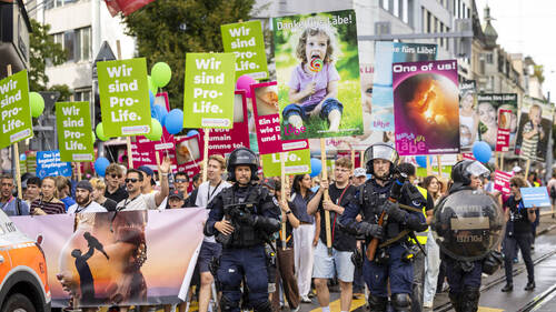 Importante présence policière à la "marche pour la vie" à Zurich