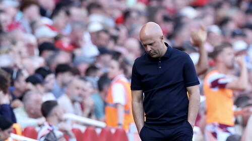 Premier League: Liverpool se sépare de l'entraîneur Arne Slot