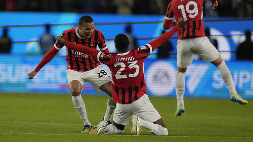Supercoupe d'Italie: l'AC Milan surprend l'Inter Milan