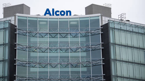 Alcon obtient l'approbation de la FDA pour un collyre