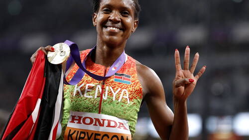 Mondiaux de Tokyo: Faith Kipyegon sacrée pour la 4e fois