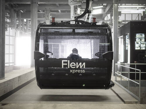 Une télécabine innovante rencontre des problèmes à Flims (GR)