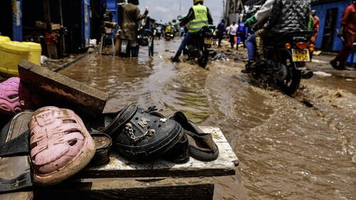 Kenya: le bilan des inondations grimpe à 45 morts, selon la police
