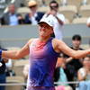 Finale dames à Roland-Garros: Swiatek affronte Paolini