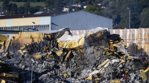 Un incendie s'est déclaré dans une usine à Lucens (VD)