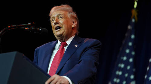 Le Venezuela "va remettre" jusqu'à 50 millions de barils, dit Trump