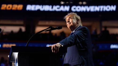 A Dallas, Trump promet un gros chèque pour sauver les élections
