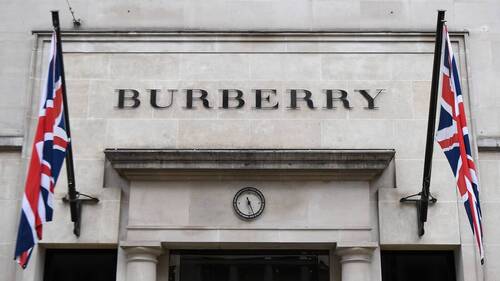 Burberry divise ses pertes par trois au premier semestre