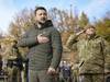 Volodymyr Zelensky visite la ville de Kherson reprise aux Russes