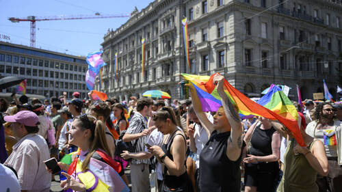 Des milliers de personnes à la Pride de Zurich