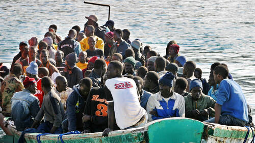 Centres pour migrants à l'étranger: l'UE reporte sa décision