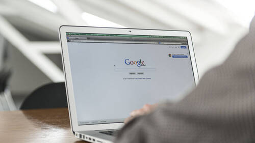 Les sites web de nombreuses communes ont connu une panne