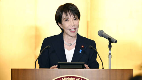 La première ministre japonaise veut dissoudre la chambre basse