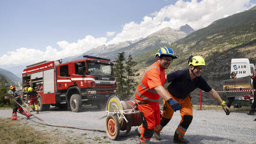 Feux de forêt: 32 pompiers bernois formés en Valais