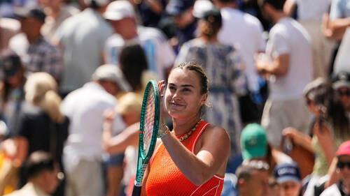 Sabalenka gagne en deux sets pour son entrée en lice à l'US Open