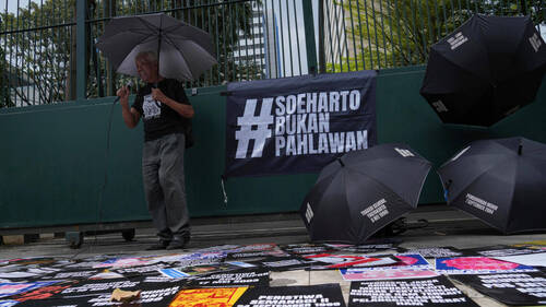 L'Indonésie fait de l'ex-dictateur Suharto un "héros national"