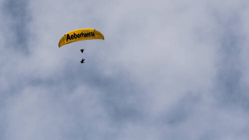 Un parapentiste tchèque trouve la mort au-dessus d'Arosa