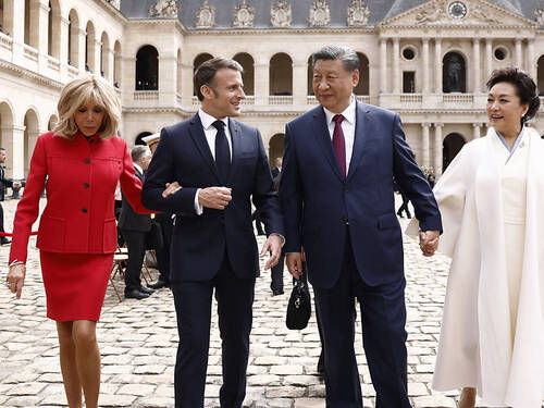 Echanges fermes entre Macron, Von der Leyen et Xi