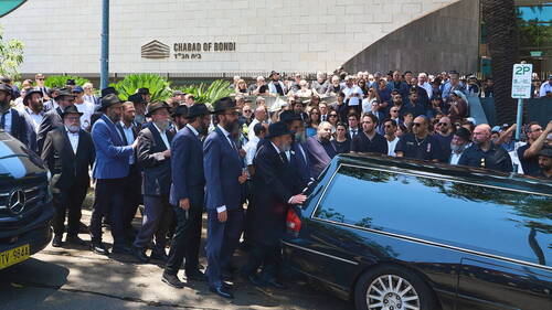 Attentat de Sydney: la police inculpe l'assaillant pour terrorisme