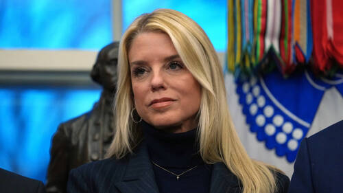 Donald Trump limoge sa ministre de la Justice Pam Bondi