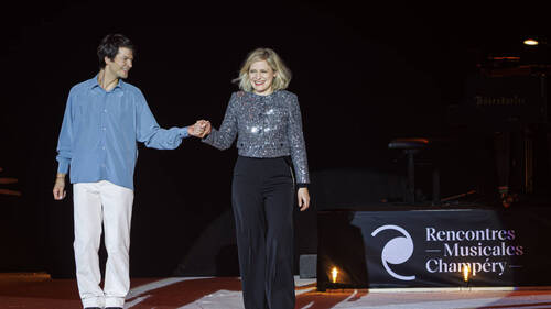 Champéry: le mariage de la grâce sur glace et de la musique