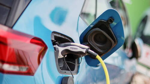 Les voitures électriques ont encore eu la cote en août