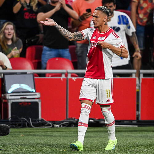 Manchester United obtient Antony pour 100 millions d'euros