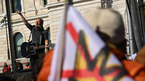 Emmenée par Springsteen, Minneapolis célèbre sa résistance à Trump