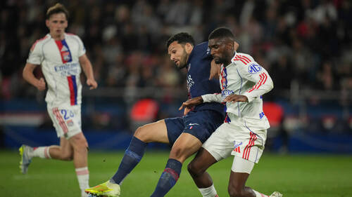 Paris manque l'occasion de prendre le large