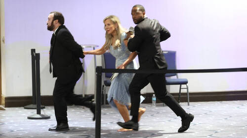 Stupeur et chaos au grand dîner annuel du Tout-Washington