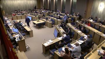video Les députés réagissent au témoignage de Simon Brandt