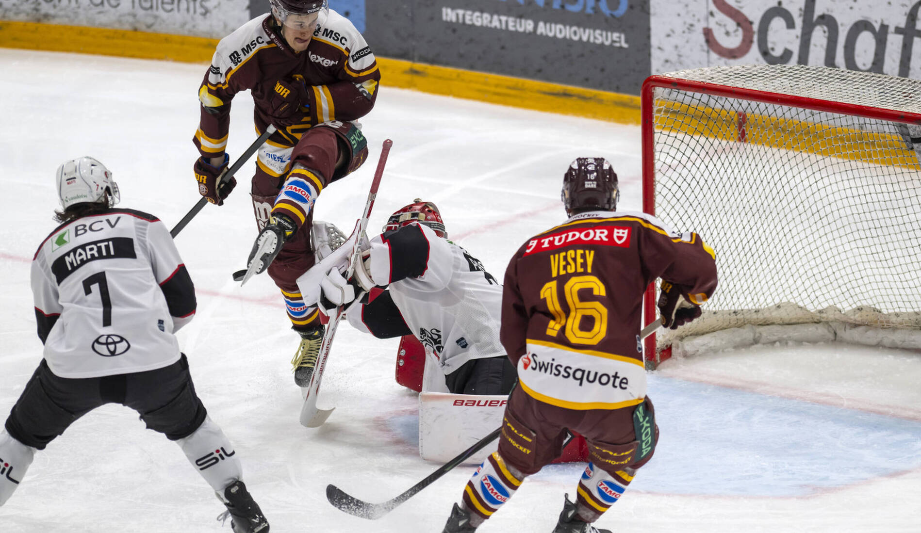 National League: Genève bat Lausanne et file en demi-finale