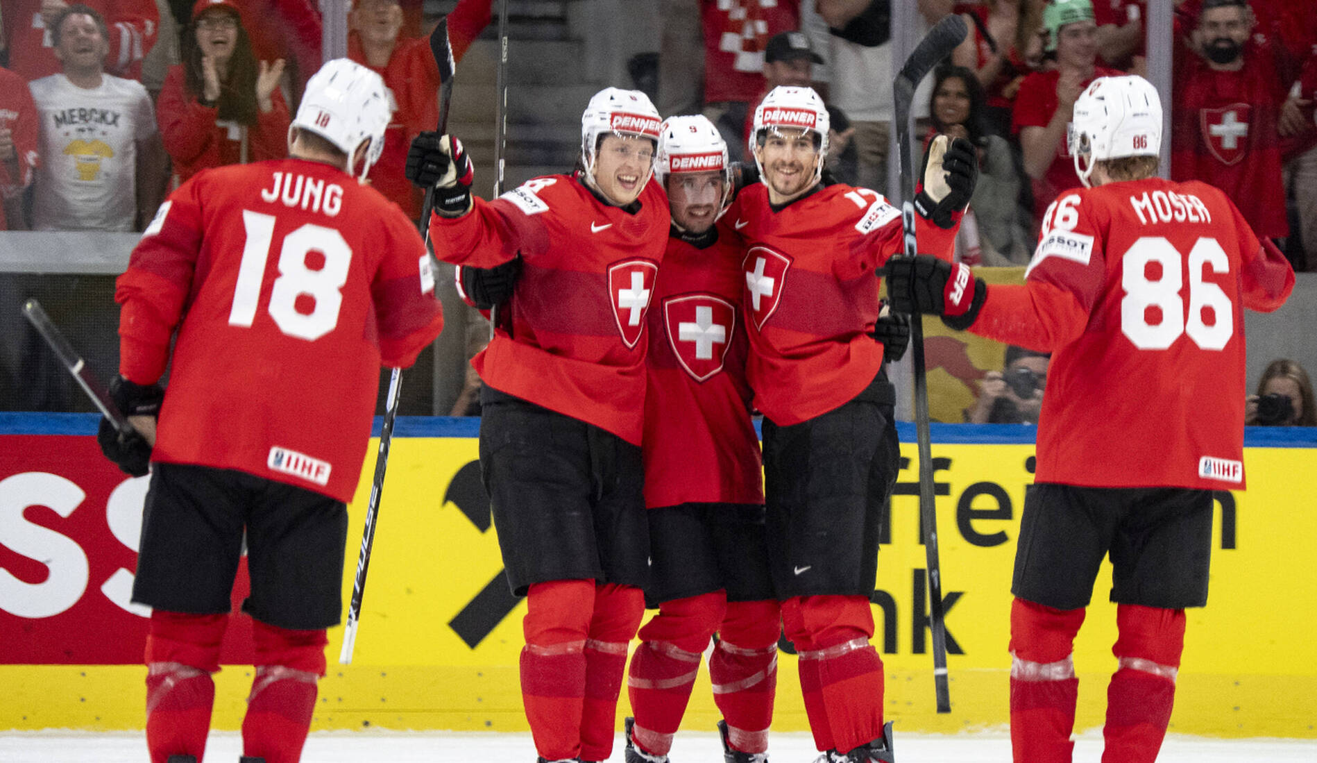 Championnat du monde: La Suisse écrase la Norvège et file en finale