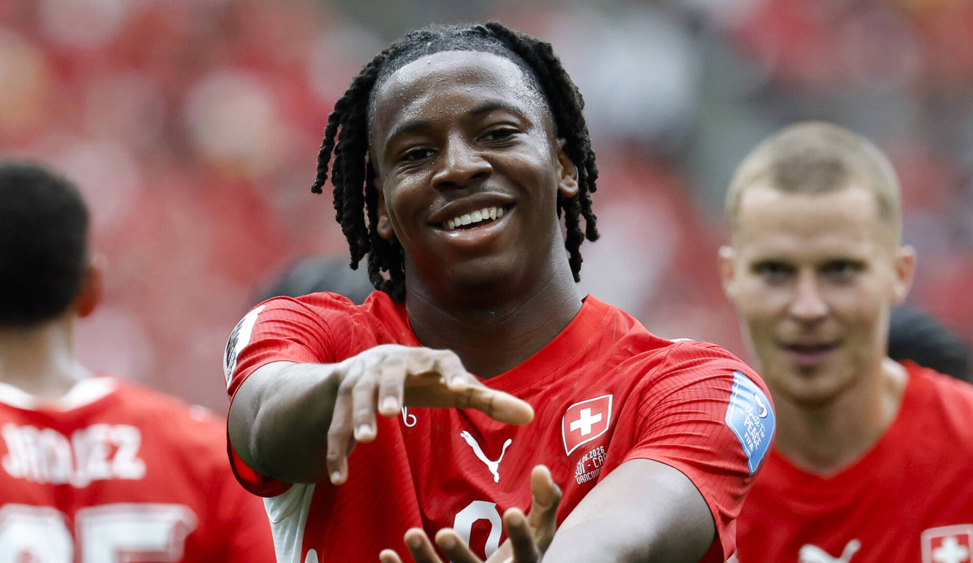 Premier League: Johan Manzambi signe à Aston Villa
