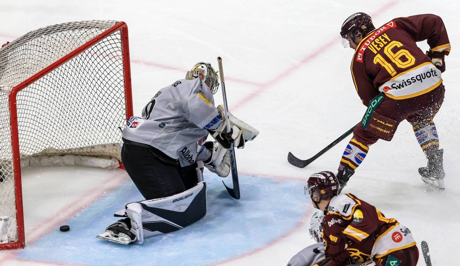 DIRECT – Suivez l'acte III entre Fribourg et Genève
