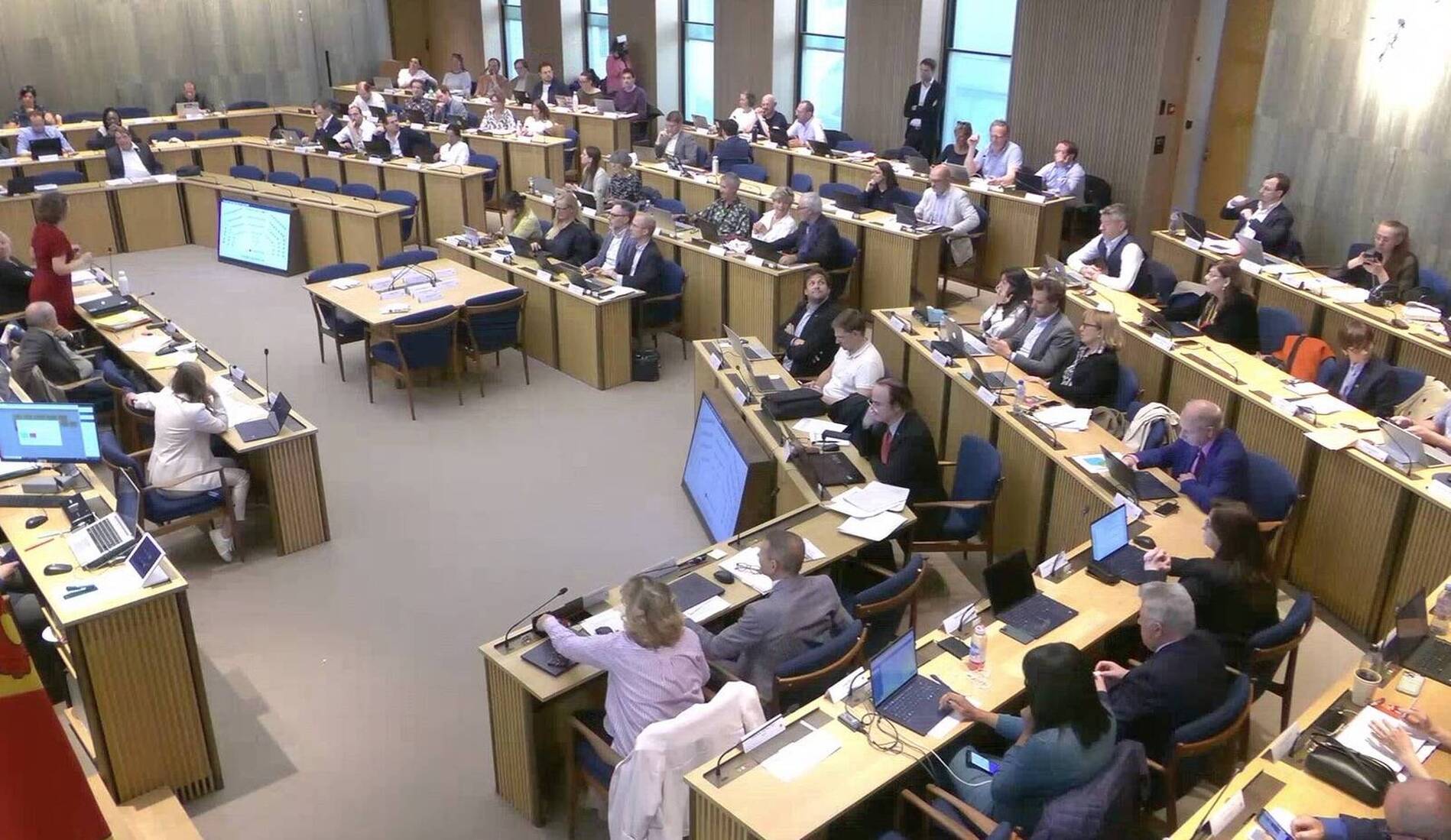 Crise à la Comédie: le Conseil municipal lâche Séverine Chavrier
