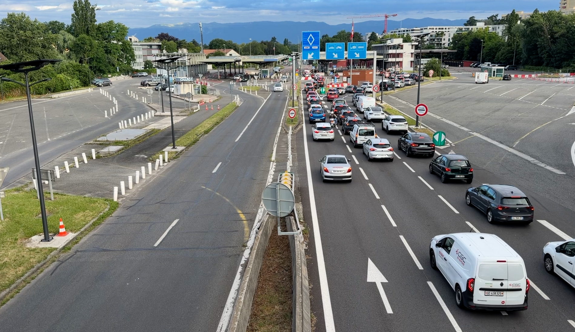 Des frontières sous contrôle, et peu de perturbations