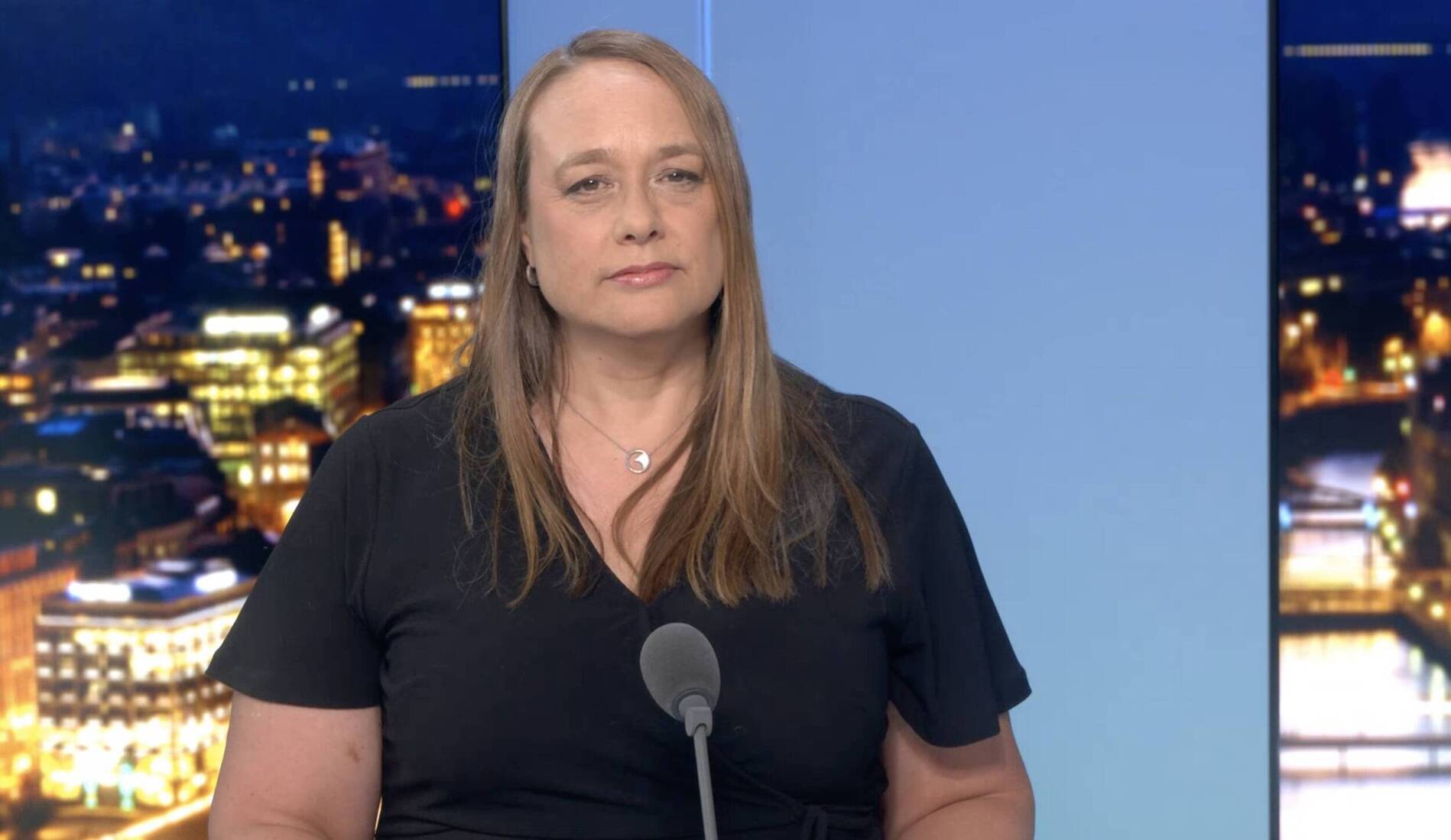 Carole-Anne Kast tient tête aux critiques et regrette un procès de la police