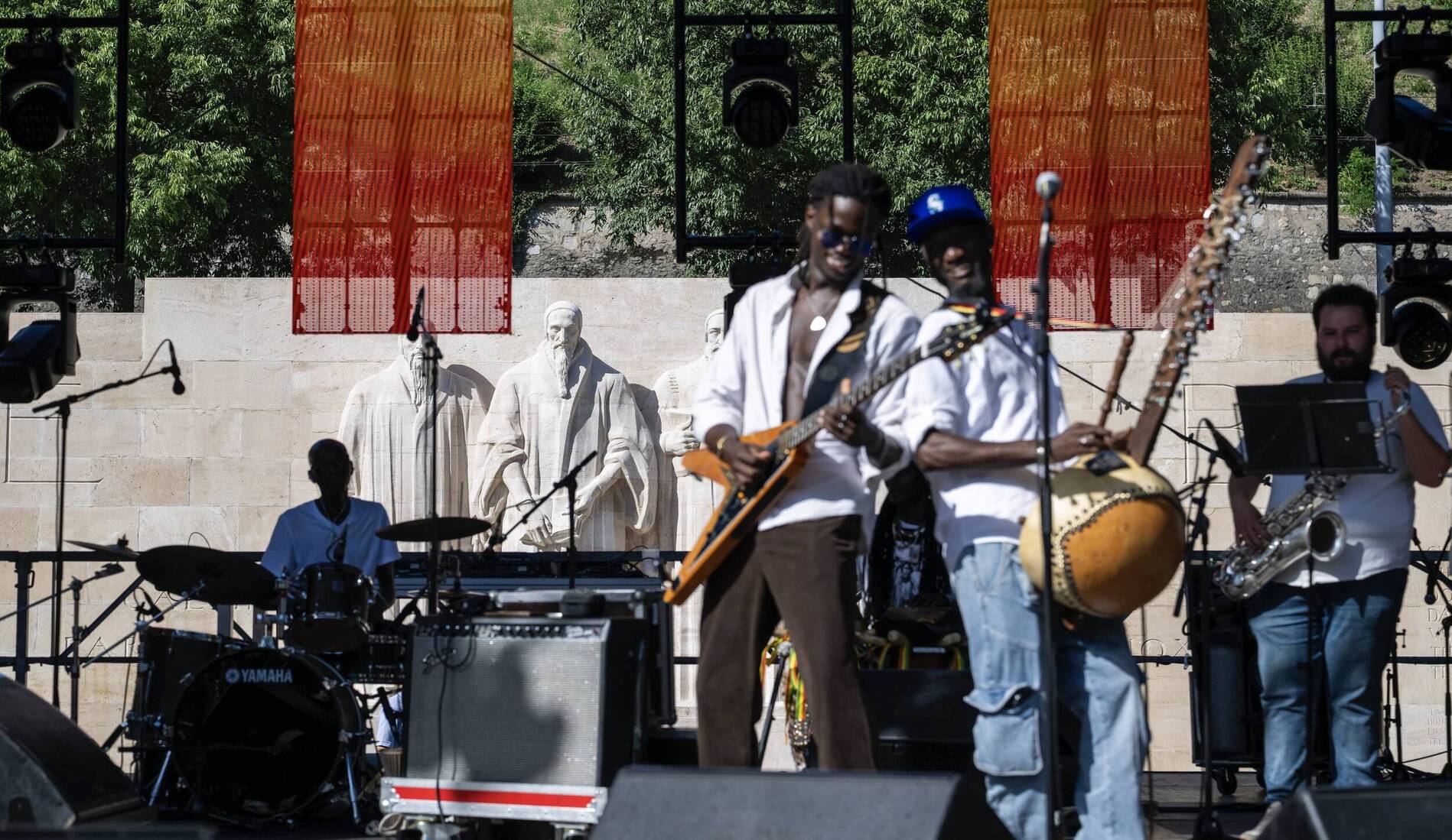 Avec la fête de la musique, le parc des Bastions revit après le G7