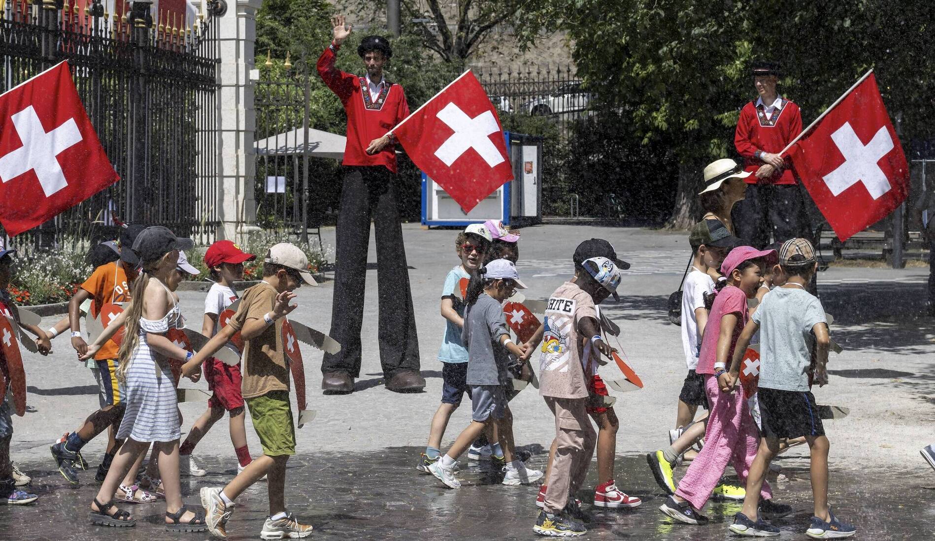 Fête des écoles: le cortège annulé, les élèves directement conviés aux Bastions