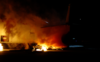 Des avions en feu sur le tarmac de l’aéroport