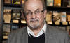 Salman Rushdie « sur la voie du rétablissement », selon son agent