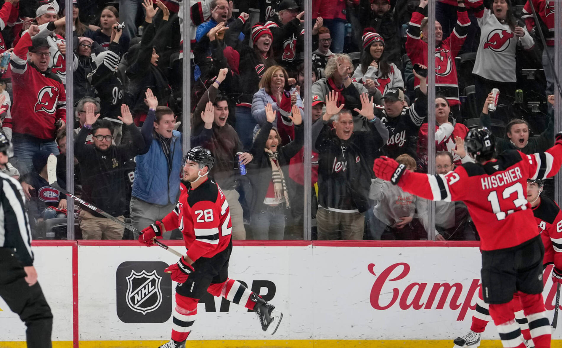 Les Devils battus à domicile