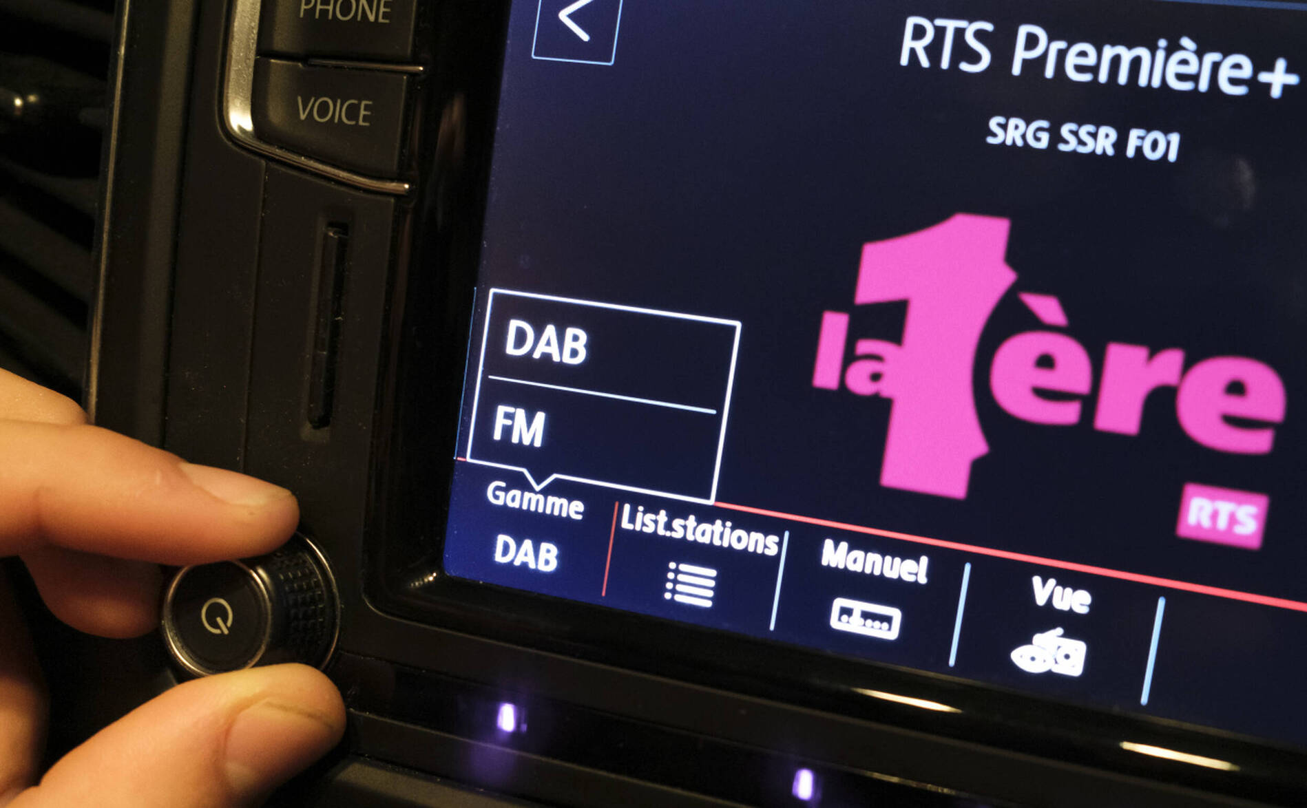 La SSR diffusera à nouveau ses programmes radio en FM