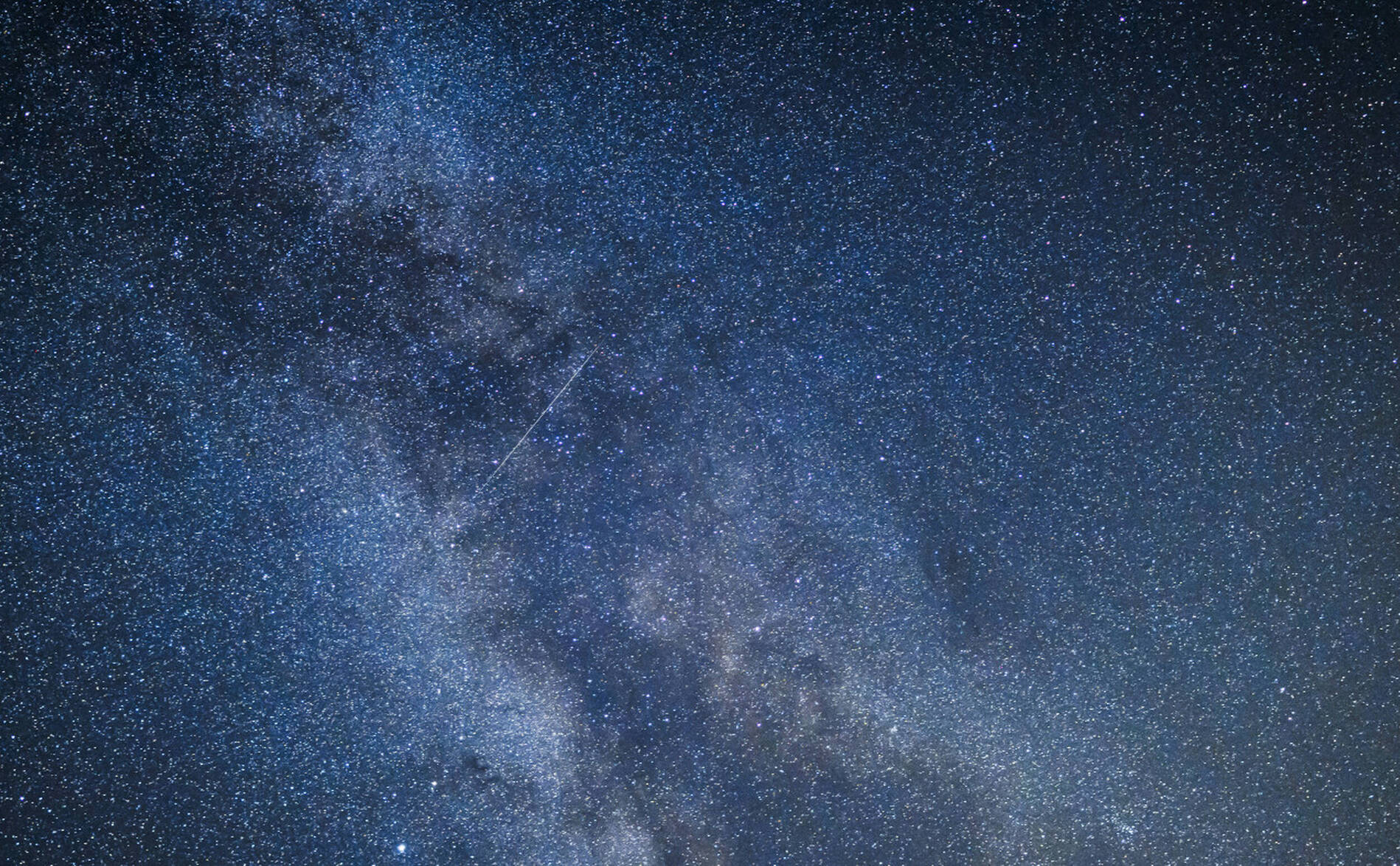 Une pluie d'étoiles filantes atteint son apogée dans la nuit