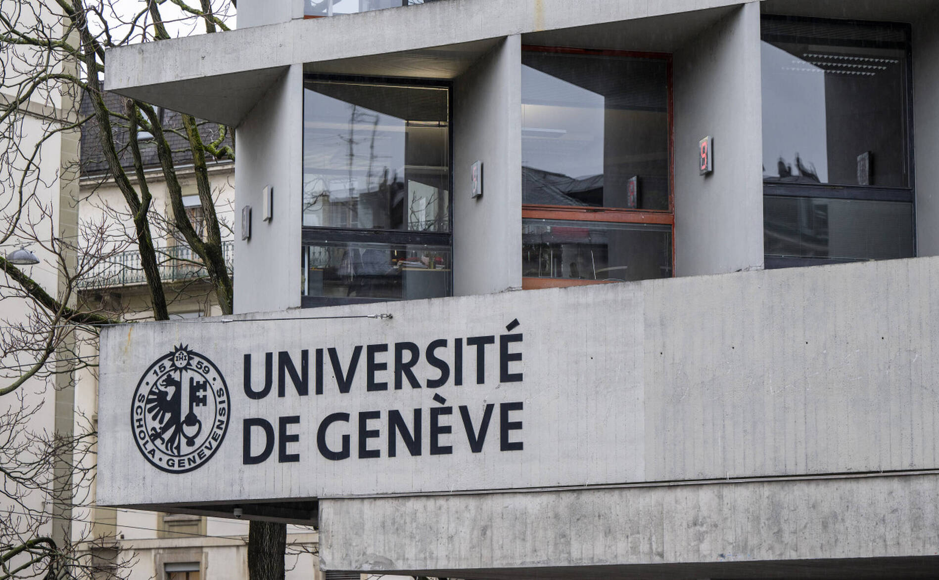 L'UNIGE expose les neutrinos, ces particules invisibles